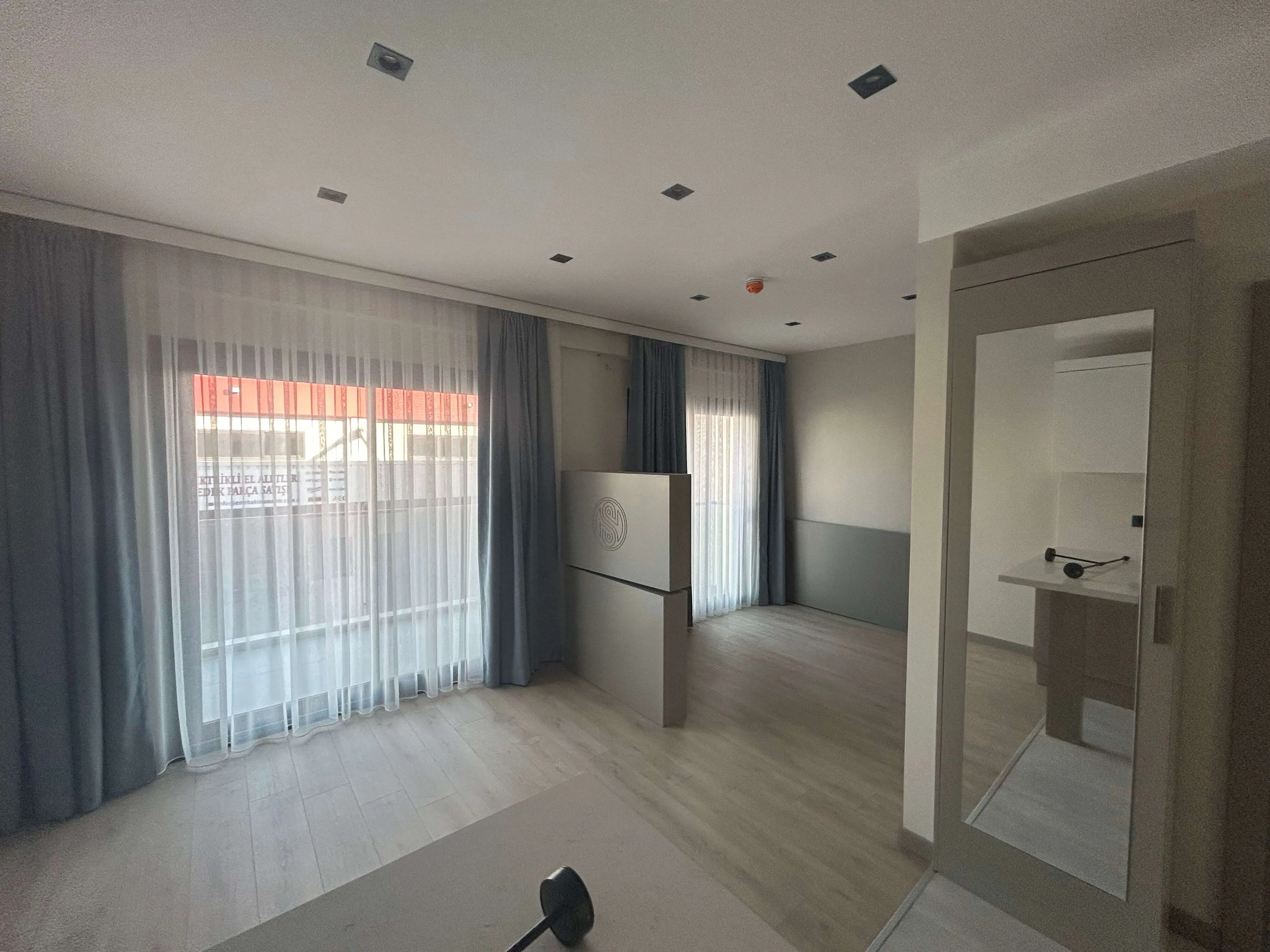 koç inşaat izmir stillo business otel inşaatı 1